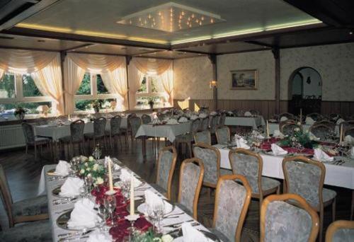 Hotel-Restaurant Schmachtenbergshof Essen Exterior foto